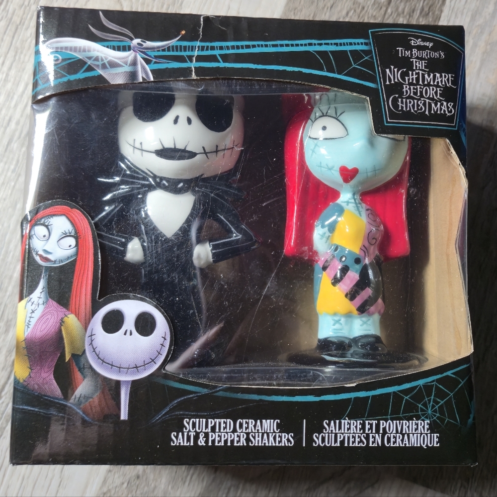 Nightmare Before Christmas Jack Sally Ceramic Salt Pepper Shaker Halloween